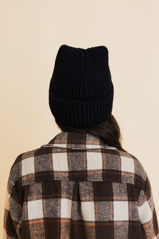 Chill Vibes Soft Ribbed Squared Face Beanie – Effortless Cool for Cozy Days ❄️✨