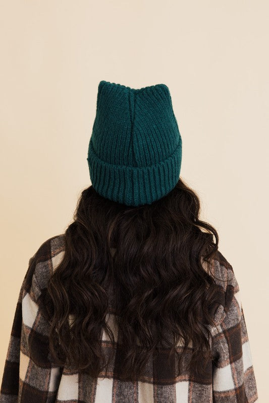 Chill Vibes Soft Ribbed Squared Face Beanie – Effortless Cool for Cozy Days ❄️✨