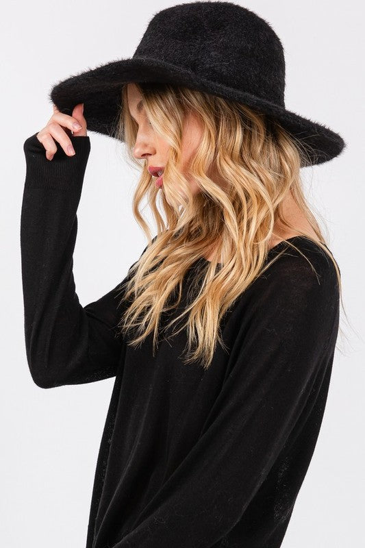 Fuzzy Winter Fedora – Cozy & Chic ❄️