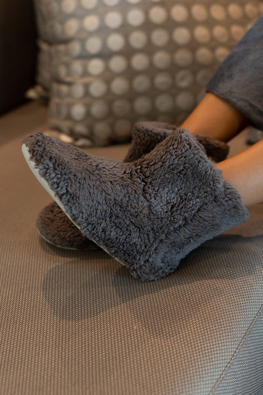 The Matilda Slipper Bootie – Cozy Comfort at Home 🧦✨