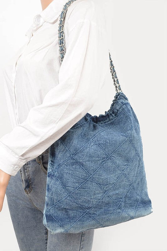 Denim Quilted Large Shoulder Bag – Effortless Style Meets Everyday Function 👜✨