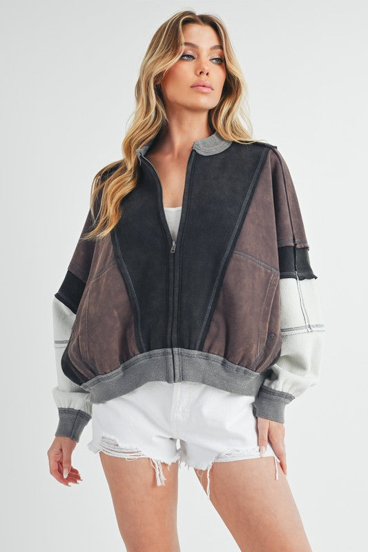 Iris Jacket – Laid-Back & Layer-Ready ✨