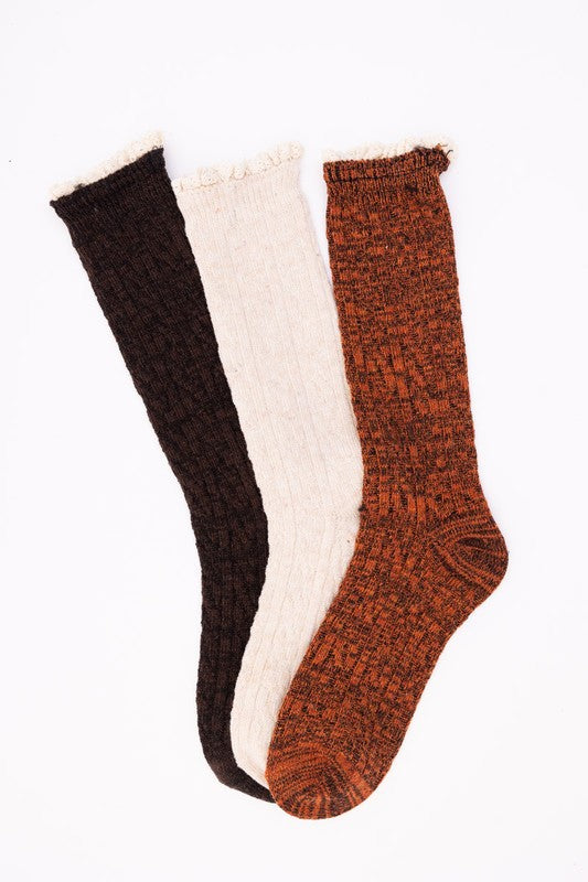 Autumn Vibes Ribbed Ruffle-Trim Socks – Cozy Comfort with a Stylish Twist 🍂🧦