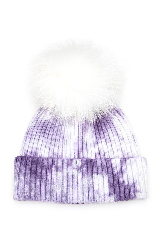 Tie-Dye Beanie with Fur Pom – Cozy & Fun ❄️