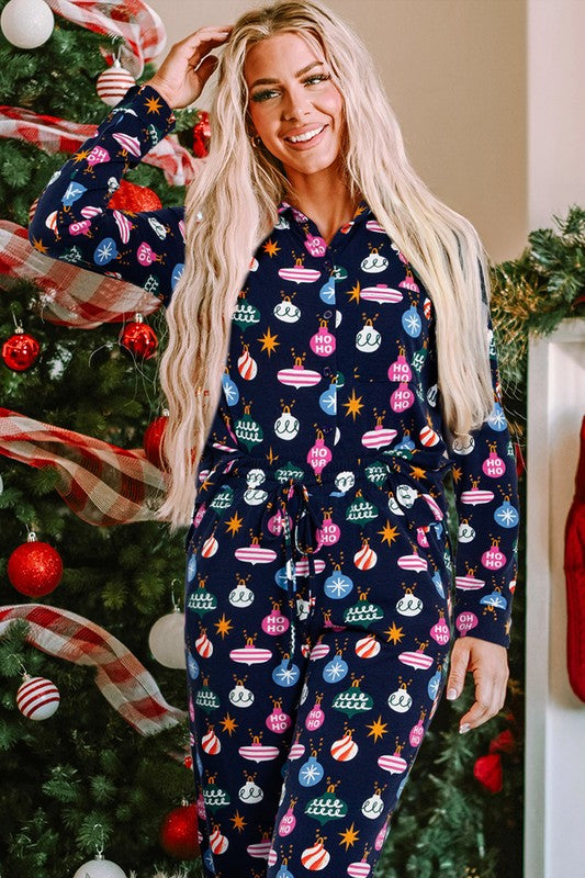 omen’s Christmas Lights Pajama Set – Festive Comfort for Cozy Nights 🎄✨