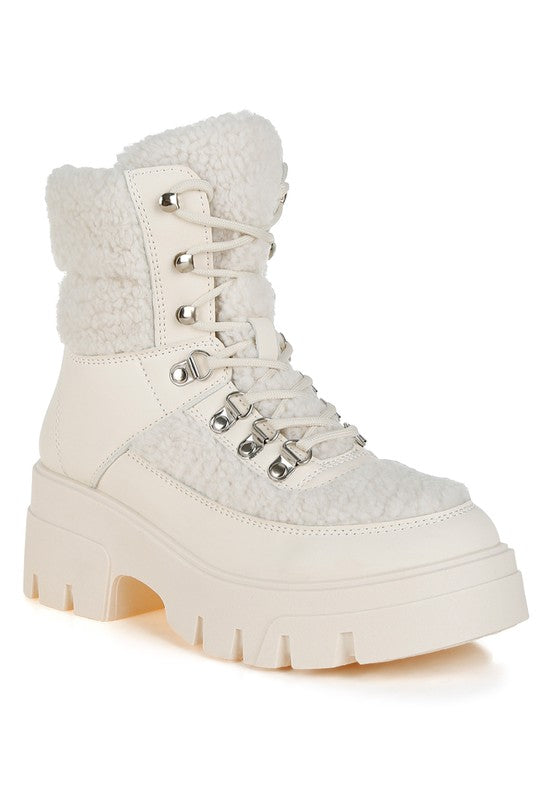 Wellerman Faux Fur Detail Chunky Hiker Boots – Ready for Adventure 🥾