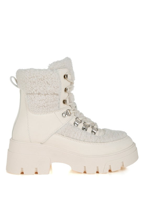 Wellerman Faux Fur Detail Chunky Hiker Boots – Ready for Adventure 🥾